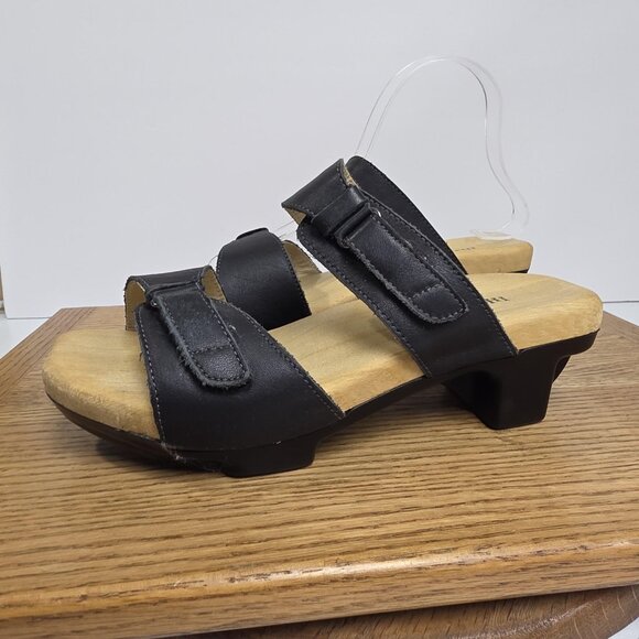 AKAISHI Shoes Womens Size 7 Black Sandals Slide Adjustable Straps Comfort Wedge - Picture 4 of 10